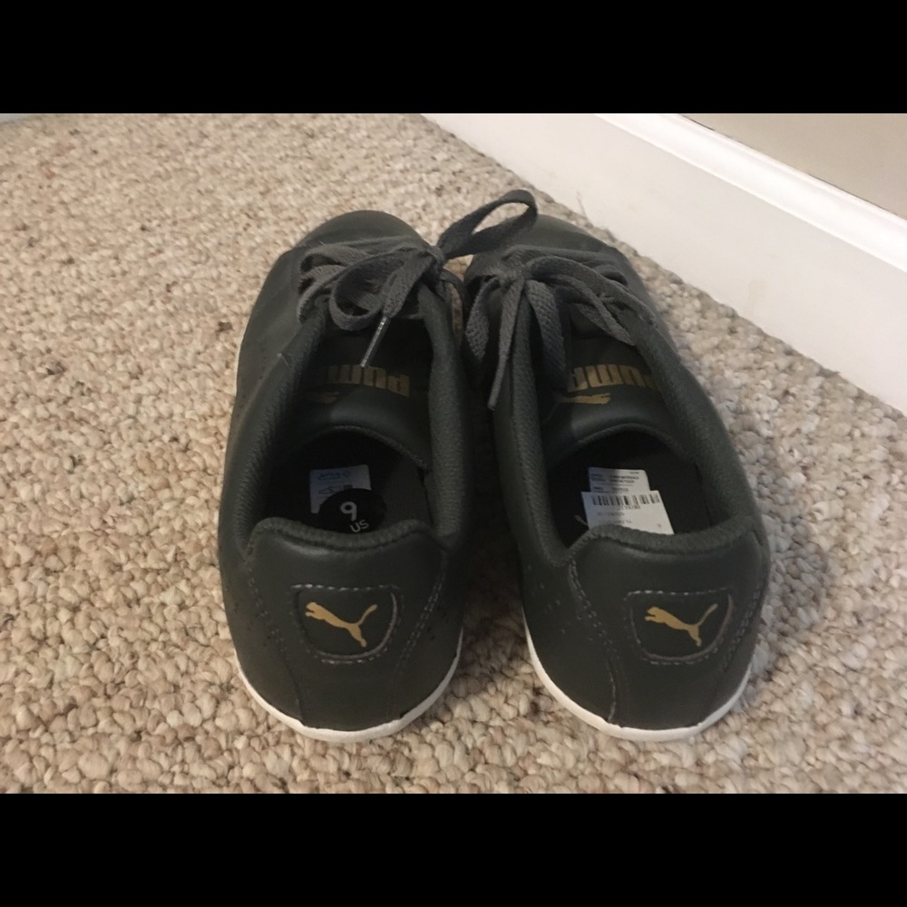 Puma - Picture 2 of 3